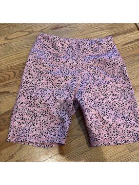 Daisy Fuentes FIt Medium Pink Bike Athletic Shorts